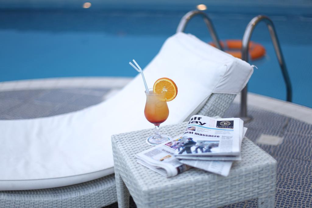 Capitol Hotel Jumeirah Dubai Exteriör bild